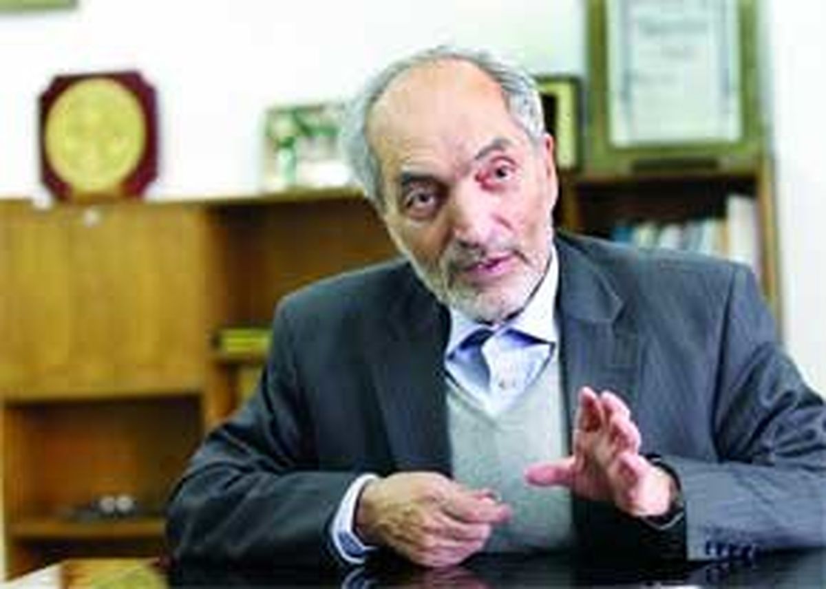 تاثیر نامطلوبی نرخ ارز بر روی کالاهای ایرانی / بانک مرکزی سکوتش را بشکند