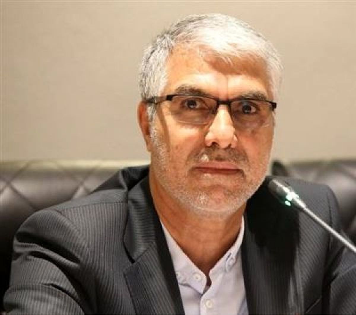 خدمات بانک قرض‌الحسنه مهرایران ارزنده و قابل تقدیر است