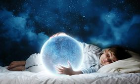 دیدن خواب افراد مختلف در زندگی به چه معناست؟