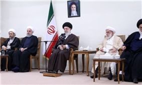 مشکلات حل شدنی است/از دغدغه های مردم مطلعیم