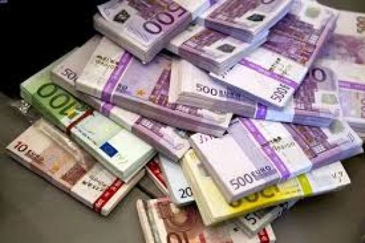 ادامه اُفت و خیز یورو در بازار/ بیشترین نرخ ۷۹۸۱ تومان