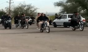 چرا 2 دختر موتور سوار دزفولی دستگیر شدند؟دادستان تشریح کرد