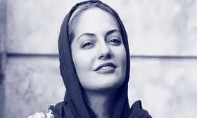 «مهناز افشار» در آغوش طرفدارش!