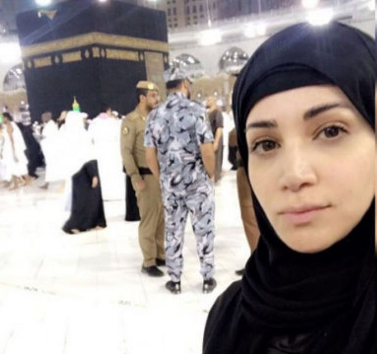 خانم خواننده لبنانی مسلمان شد + عکس