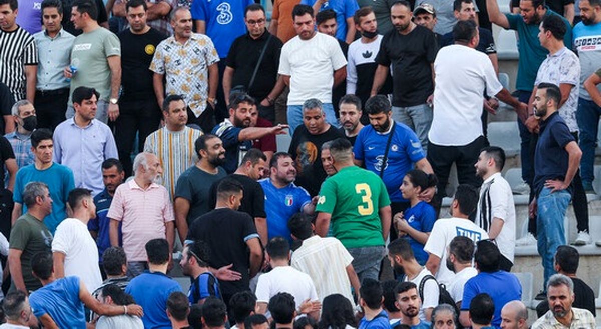 واکنش «سلطان» آبی ها به کتک خوردن 2 هوادار استقلال


