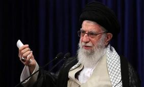 استفاده از طبل و سِنج در عزاداری و برهنه شدن در عزاداری مجاز است؟