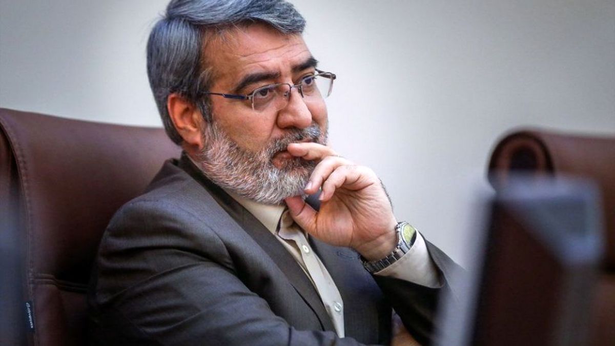 قاضی‌پور: لابی ها استیضاح وزير كشور را منتفی نمی كند