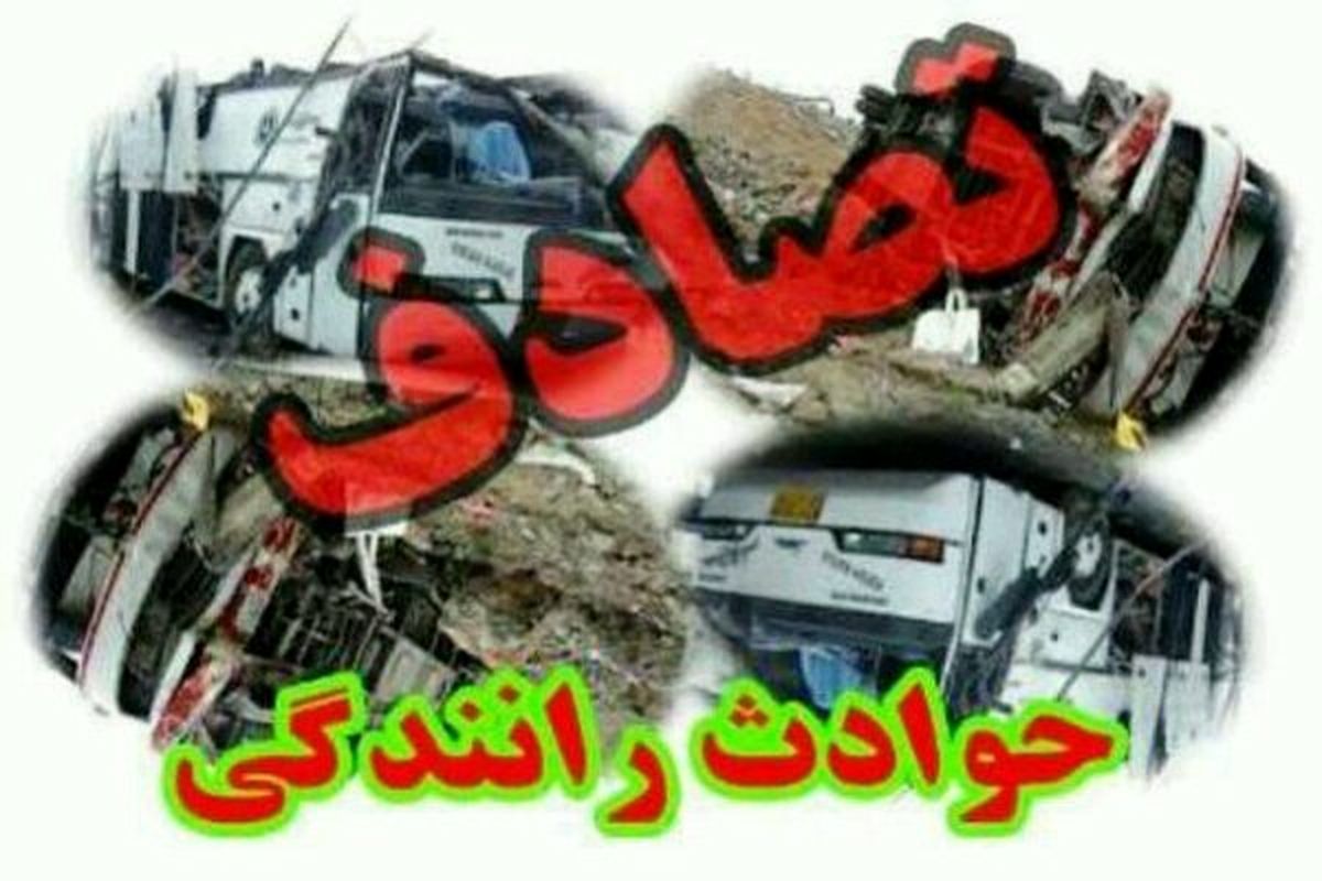 تصادف در محور ایلام-مهران یک کشته و دو مجروح برجا گذاشت