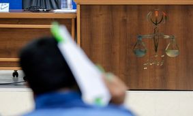 سلطان سکه پای میز محاکمه در دادگاه انقلاب + عکس