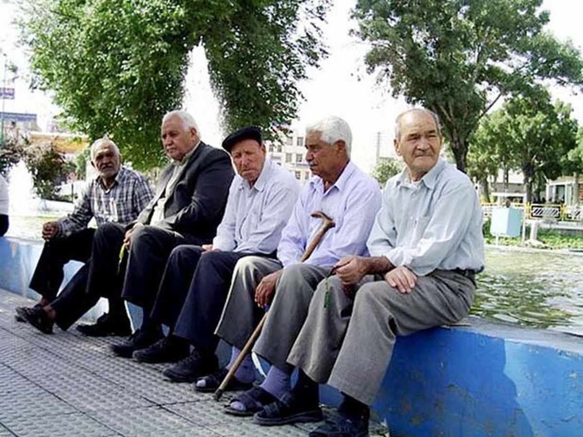 گرانی امان بازنشستگان را بریده/مسئولان فکری اساسی کنند