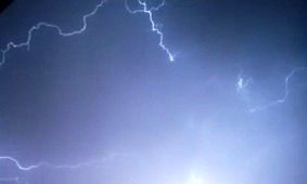 حادثه مرگبار بر اثر رعدوبرق‌/ جوان‌۳۰ ساله جان باخت