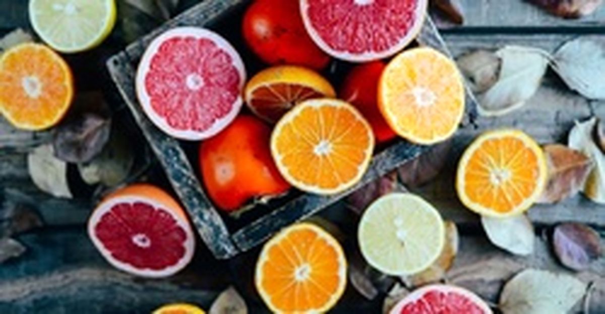 ۷ دلیل خوب برای مصرف هر چه بیشتر مرکبات