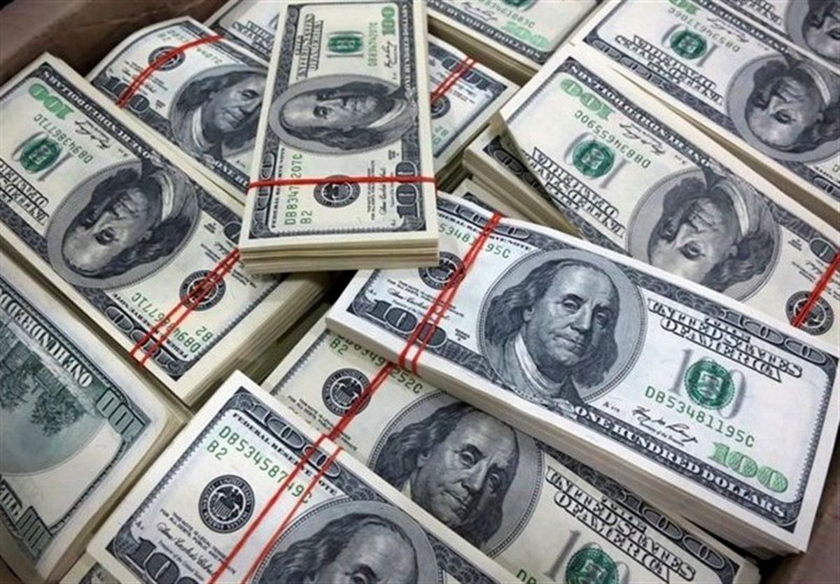 سهم دلار در ذخایر ارزی بانک‌های مرکزی جهان به کمترین رقم ۵ سال اخیر رسید