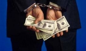 رسوایی بزرگ برای شوهر زن سیاستمدار / منصور دستگیر شد