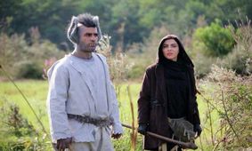 «خرها آدم نمی‌شوند» جلوی دوربین رفت