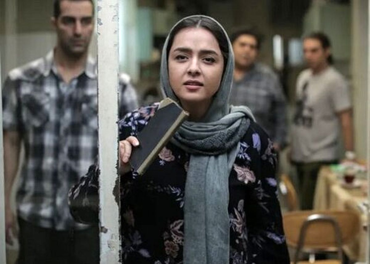توقیف، تنبیه و ممنوع الکاری برای انحراف افکار عمومی؟