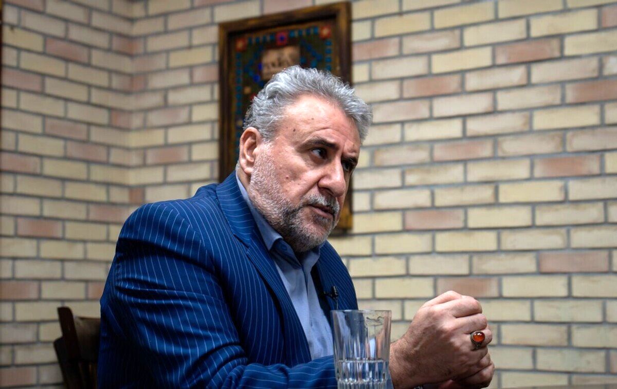 روس‌ها تمام تلاش خود را می‌کنند تا هیچ بحرانی قبل از بحران اوکراین حل نشود/ نگران شرطی شدن بازار از جانب مذاکرات نباشیم، نگران شرطی شدن مذاکرات نسبت به منافع روسیه باشیم