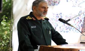 باید قدردان ایثارگری ها در دفاع مقدس باشیم/ دانشجویان نسبت رویدادهای گذشته اطلاع و آگاهی داشته باشند