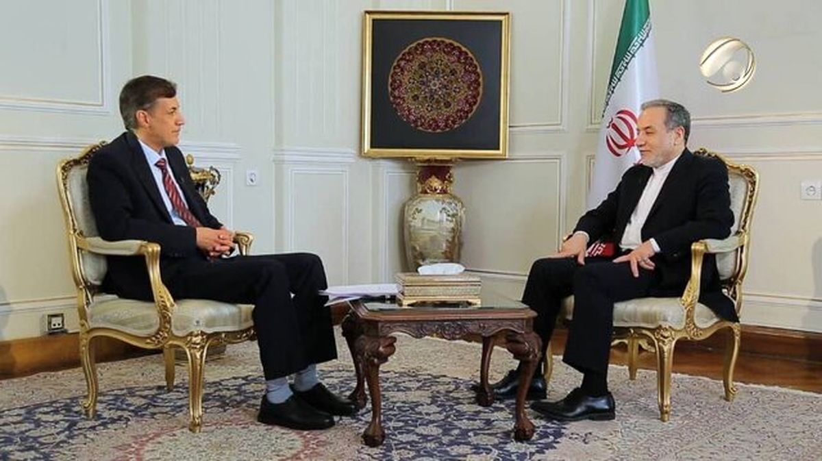 عراقچی: با عراق در مسیر درستی برای کنترل مرزها و مقابله با گروه‌های خرابکار حرکت می‌کنیم


