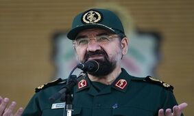 محسن رضایی خطاب به رسانه‌ها: دنبال گمانه‌زنی‌ درباره جنگ نباشید

