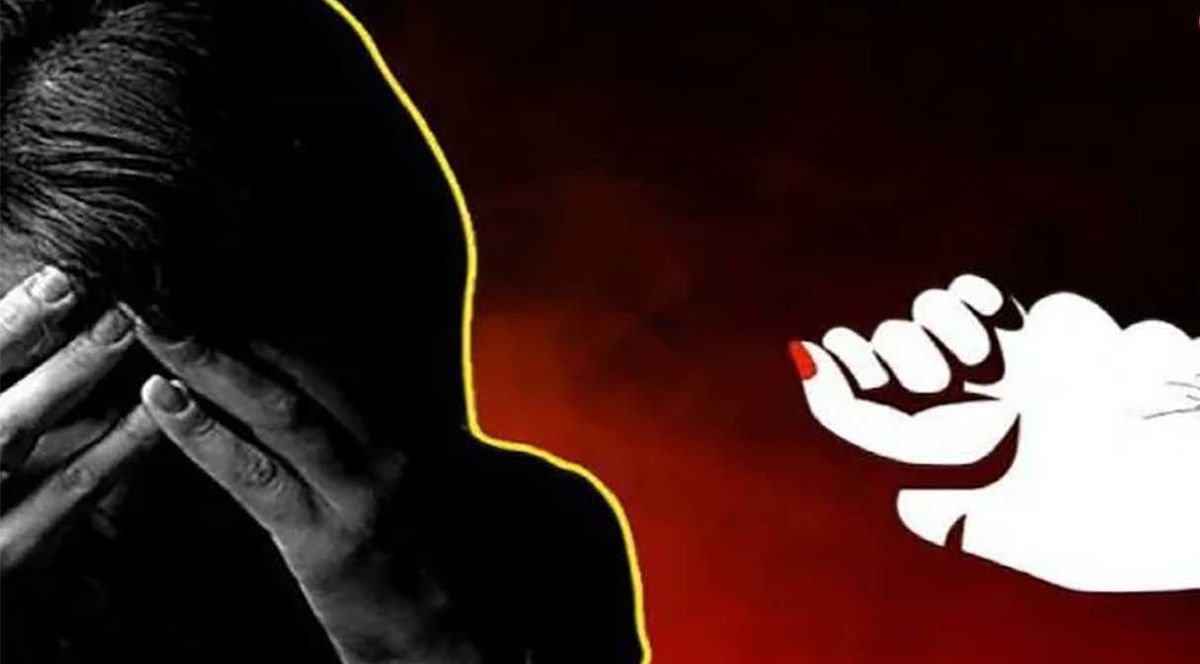 خودکشی دختر 17 ساله بخاطر آزار جنسی پدرش / مرد شیطان صفت از کودکی به دخترش تجاوز می کرد