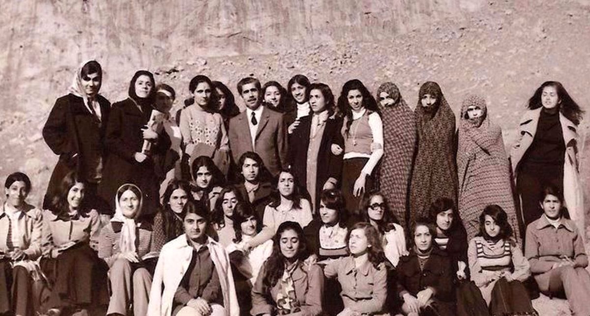 سفر به تهران قدیم؛ این دختران تهرانی گروه ضربت تشکیل دادند/ تصاویر