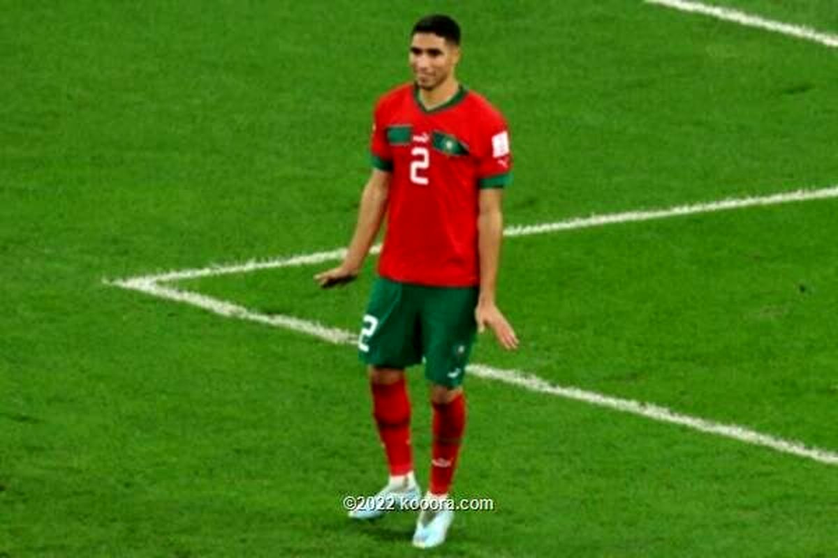 درگیری لفظی اشرف حکیمی با رئیس فیفا


