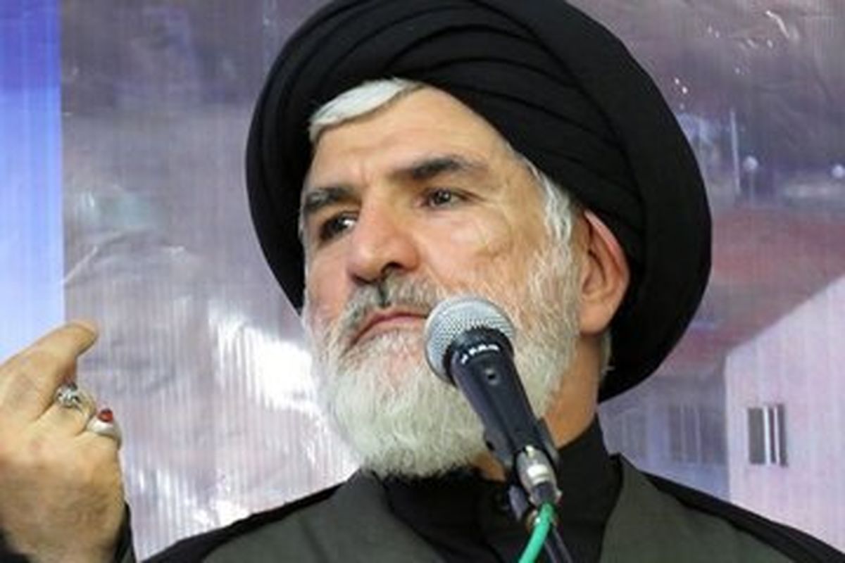 انتقاد تند یک امام جمعه از زاکانی 