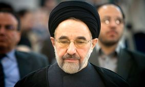 روزنامه کیهان: اصلاح‌طلبان به خاتمی لقب اردک فلج و شاه سلطان‌حسین بی‌عرضه دادند

