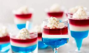 ژله انار سه رنگ برای دسر شب یلدا