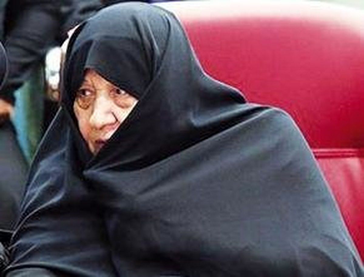  متاسفانه در جمهوری اسلامی، نقش همسران شخصیت‌ها دیده نمی‌شود/ از خانواده شهید مطهری 2 نفر ردصلاحیت شدند و از خانواده هاشمی، دخترم در زندان است