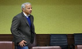 واکنش خاکپور به پیشنهاد قائم مقامی باشگاه پرسپولیس: خود را به اندازه کافی متخصص نمی‌دانم