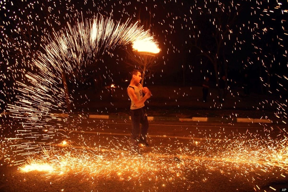 شب ترس و مرگ و انفجار