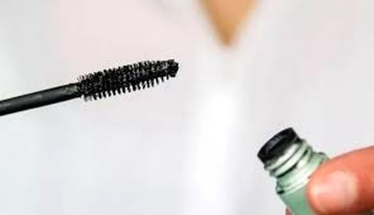 4 روش رقیق کردن ریمل غلیظ شده