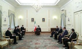 رئیسی: ایران برای ارتباط نزدیک با کشورهای همسایه جایگاه ویژه‌ای قائل است

