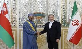 خبرگزاری دولت: پیش بینی می‌شود عراقچی در دیدار با وزیر خارجه عمان اعتراض و انتقاد تهران از سیاست فعلی آمریکا در میانه مذاکرات را به طرف عمانی منتقل کند