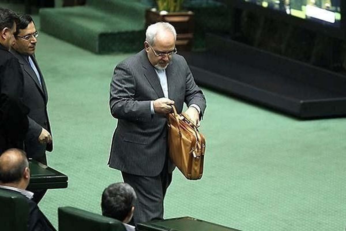 دو سوال ملی از وزیر امور خارجه در مجلس اعلام وصول شد