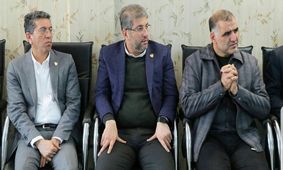 باشگاه پدیده را با یک کاغذ تحویل گرفتیم