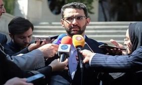 آذری‌جهرمی: در بسته‌های اینترنتی کم‌فروشی نداریم
