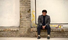 ناگفته های کارگردان فیلم بمب/ روی نقش مدیر مدرسه حساس بودند