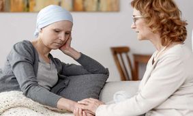 پرتو درمانی چیست و چه عوارضی دارد؟