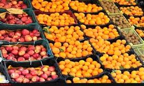 توزیع ۳۰۰۰ تن میوه شب عید آذربایجان غربی آغاز شد