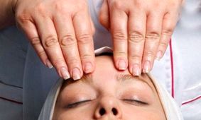 رفع چین و چروک‌های پیشانی با راهکارهای خانگی
