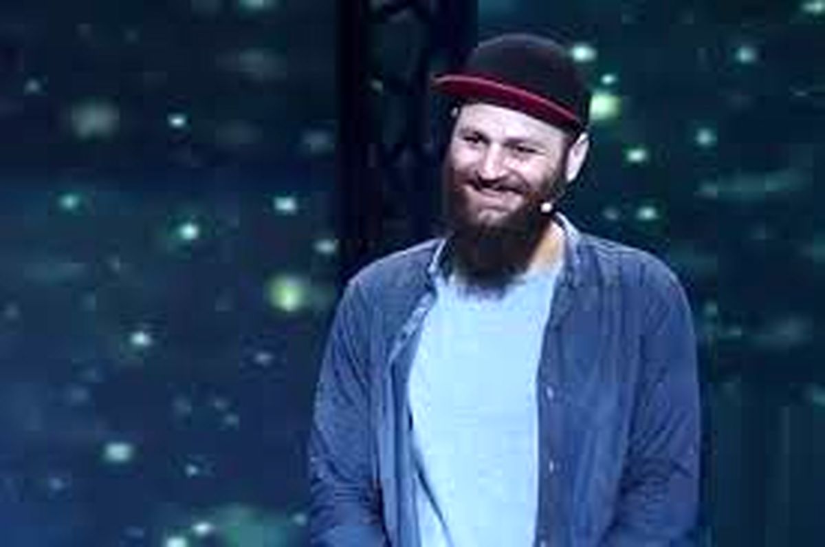 این پسر با اجراش اشک همه رو تو عصر جدید در آورد
