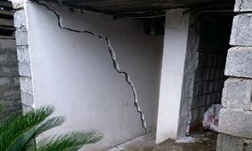 رانش زمین در روستای لیلیم املش/ ۱۵ خانه تخلیه شد