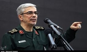 هشدار سرلشکر باقری به نیروهای ارتش آمریکا در غرب آسیا/ارتش آمریکا در غرب آسیا دست از پا خطا کنند با آنها برخورد قاطع خواهیم کرد