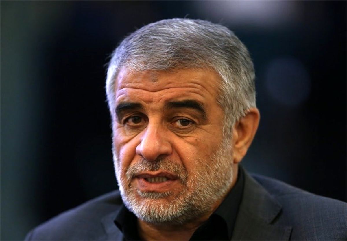 معاون پارلمانی سپاه: بی تأثیر بودن هزینه " ۷ تریلیون دلاری آمریکا" ترامپ را عصبانی کرده است