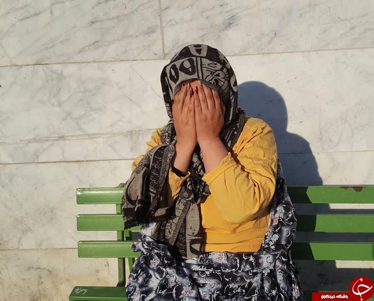 دختری که پدرش را با ضربات چاقو به قتل رساند +عکس