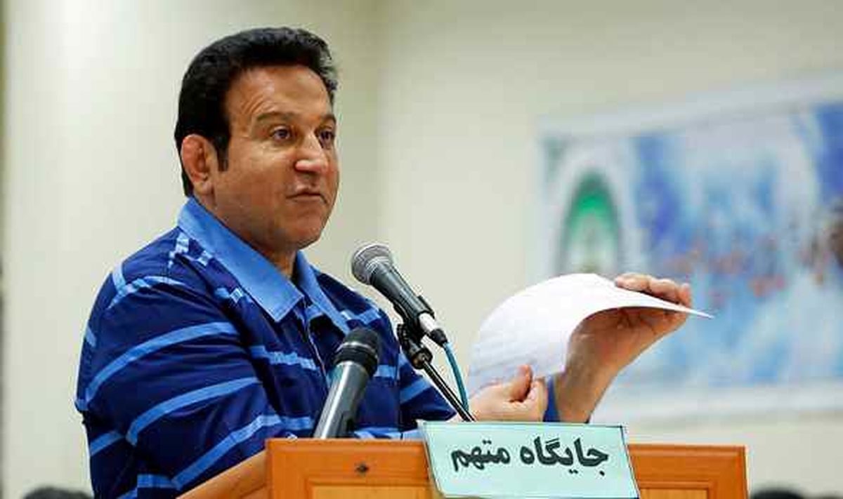 نعمت احمدی : ما هزاران وکیل در کشور داریم، چرا برای آنان چنین اتفاقی نمی‌افتد؟