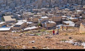 فرار از نبود کار مهمترین دلیل مهاجرت از روستاها؛ بیش از ۱۷ میلیون حاشیه نشین داریم